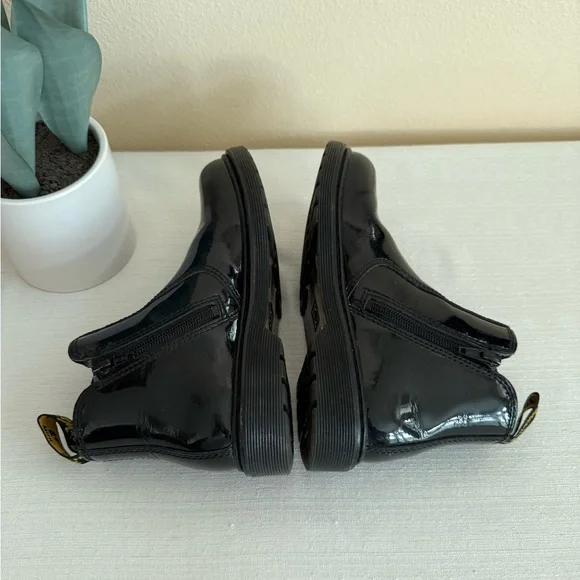 Dr. Martins Black Patent Leather Unisex Chelsea Boots - Picture 8 of 12